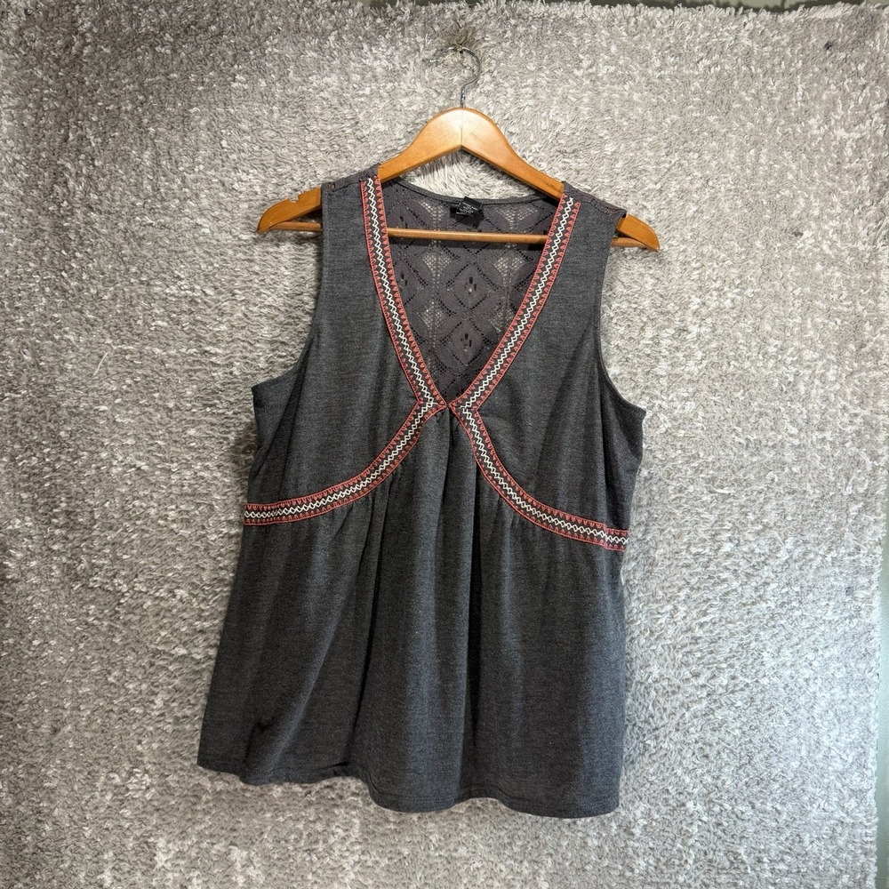 Torrid Embroidered V Neck Sheer Lace Tank Blouse Gray 00, L, 10 Preppy Casual